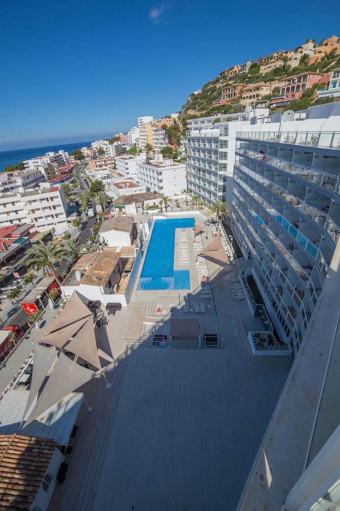 Pierre&vacances Mallorca Deya Aparthotel 3*