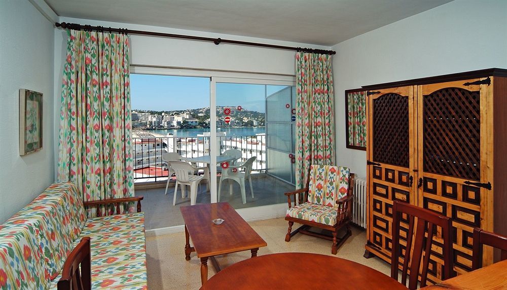 Pierre&vacances Mallorca Deya Aparthotel 3*
